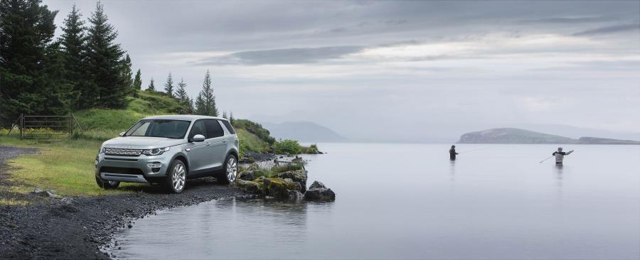  Land Rover Discovery Sport HSE Luxury 2015 года  (фото 9 из 62)